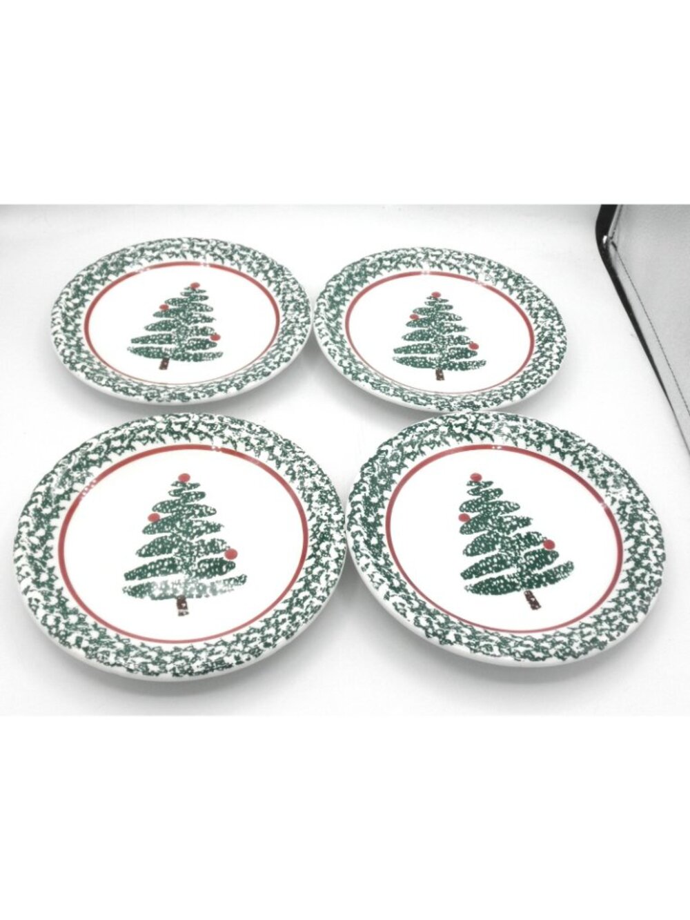 FUO5 by Furio 7-7/8 Inch Salad Plates Spongeware Christmas Set of 4 Pattern FUO5 - Picture 6 of 6